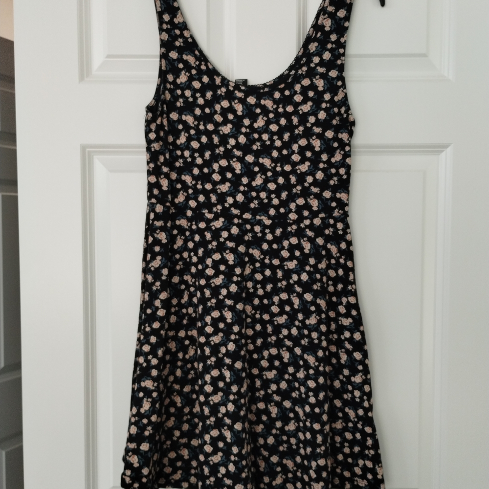 Floral Sleeveless Dress